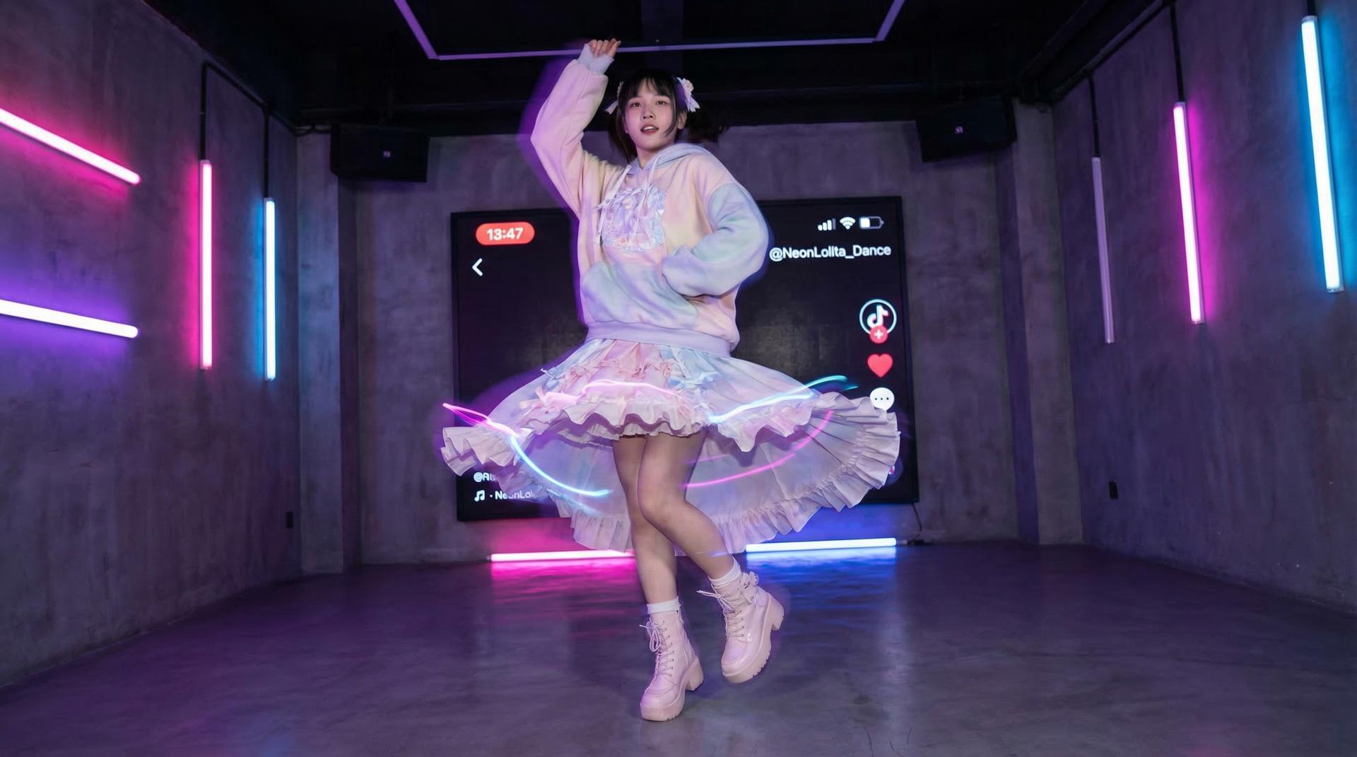 福利姬短传媒 - TikTok风格舞蹈